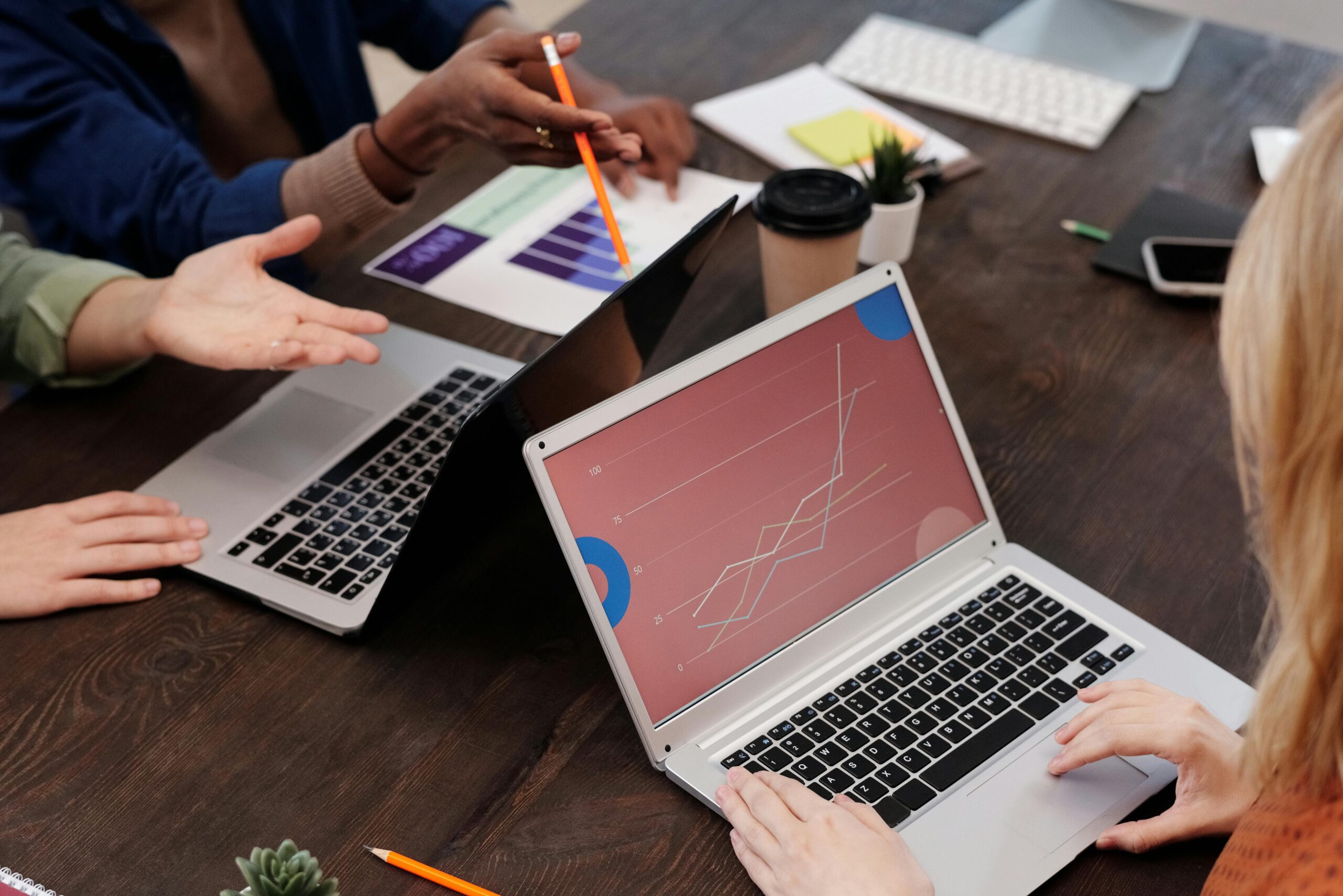 AI, SocialMedia, ContentMarketing, DigitalMarketing, MarketingTrends, SEO, ContentGrowth, SocialMediaMarketing, AIinMarketing, MarketingStrategy, OnlineMarketing, Branding, LeadGeneration, CustomerEngagement, InfluencerMarketing, SocialCommerce, MarketingAutomation, DataDrivenMarketing, Personalization, BusinessGrowth