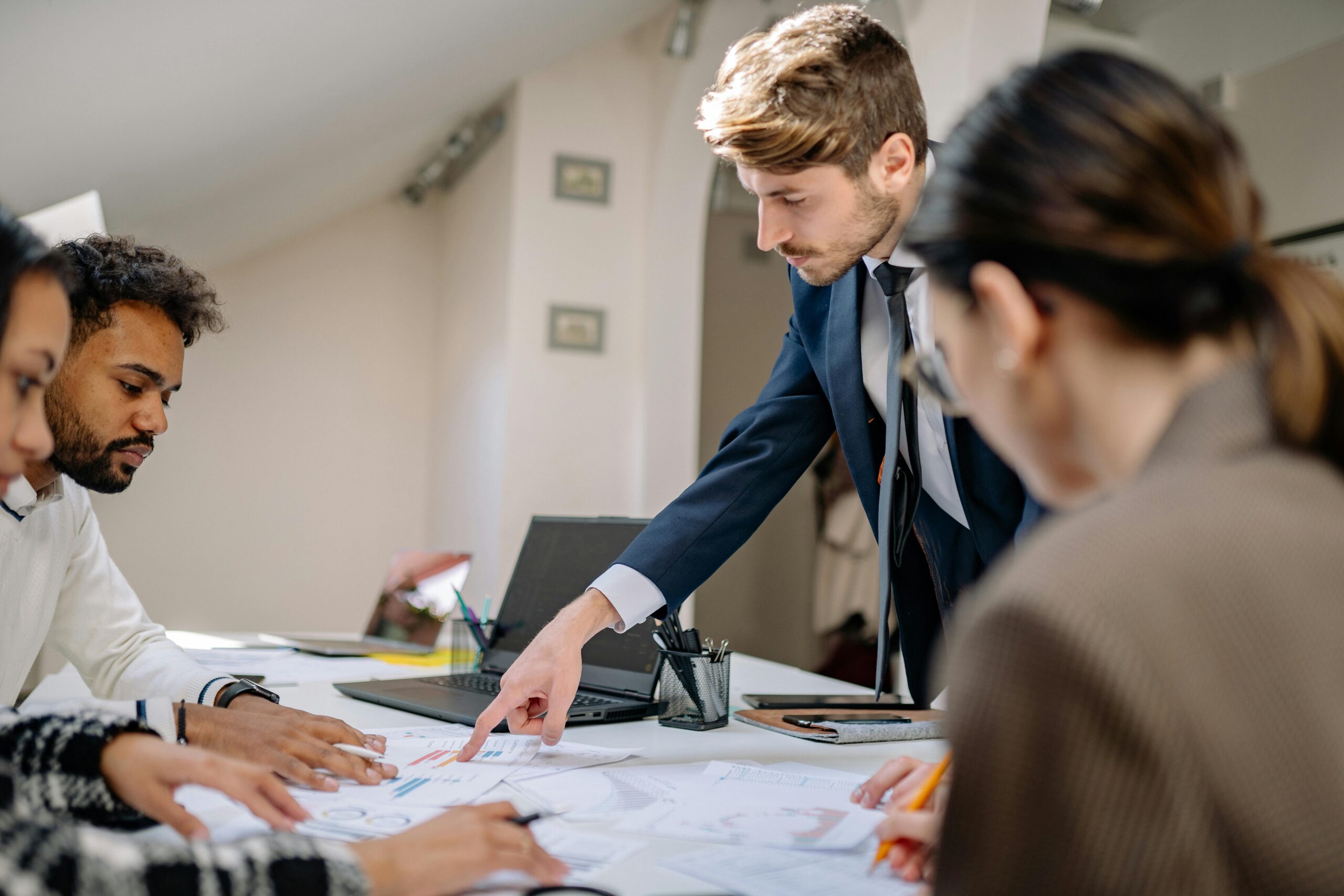 How to Start a Profitable Business with Low Investment